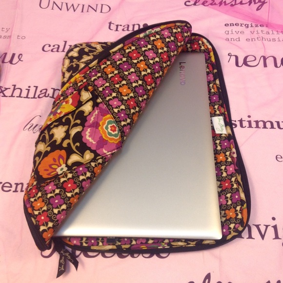 VERA BRADLEY Computer Bag - Picture 3 of 5